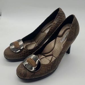 Piccadilly snakeskin heels, brown, 7.5